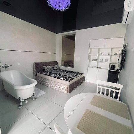 Romeo Vip Apartamentai Panevėžys Zewnętrze zdjęcie