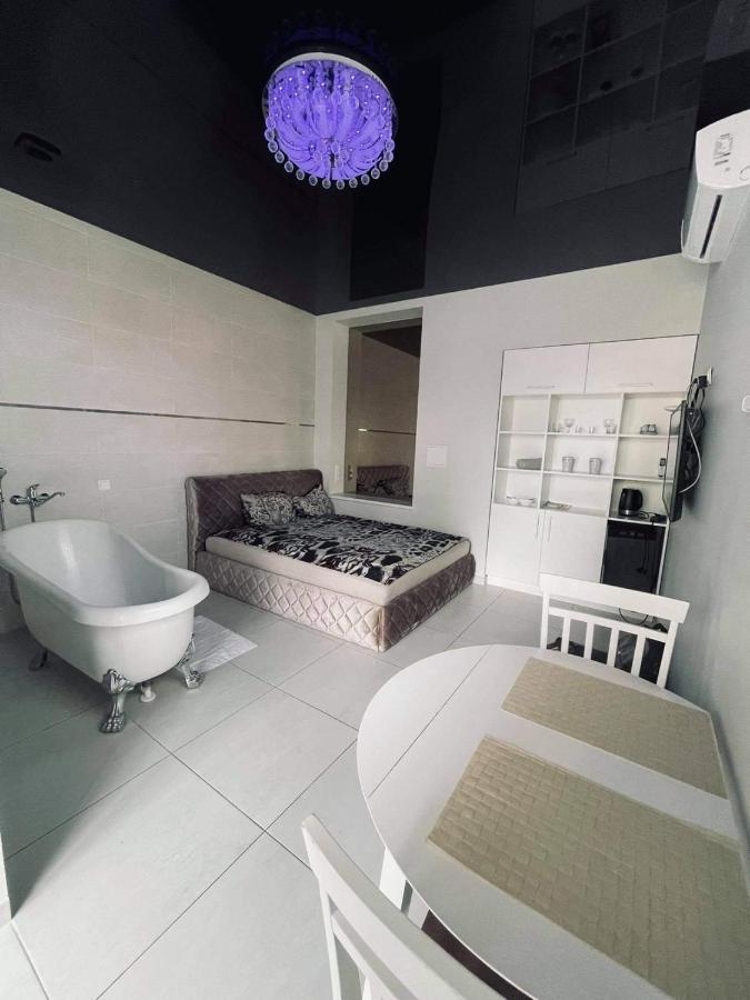 Romeo Vip Apartamentai Panevėžys Zewnętrze zdjęcie