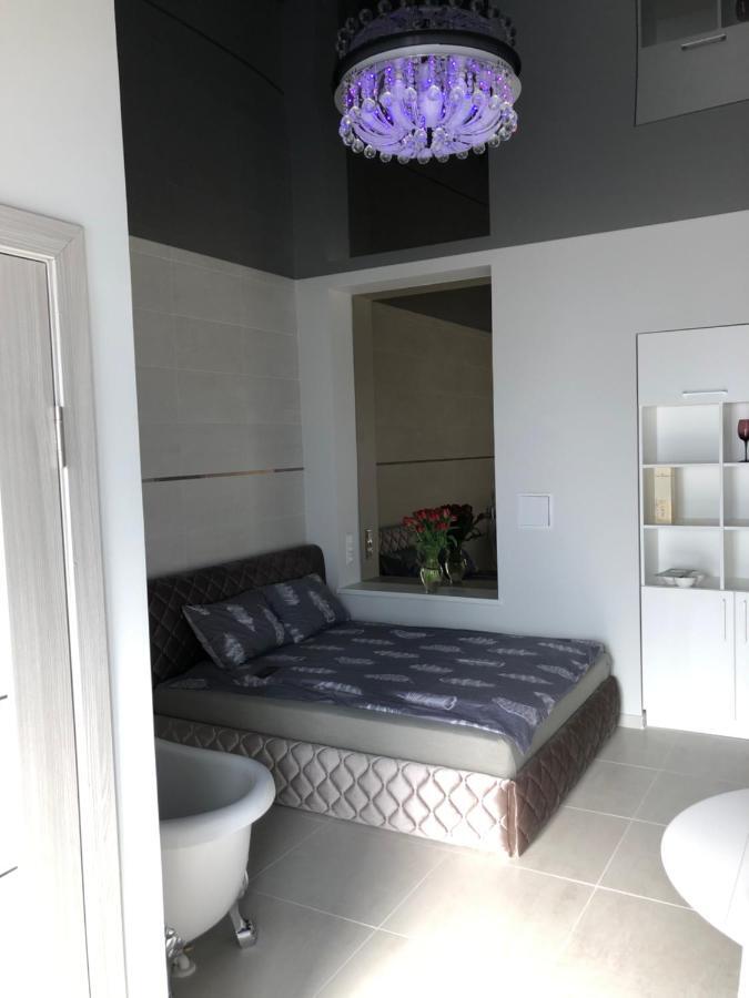 Romeo Vip Apartamentai Panevėžys Zewnętrze zdjęcie